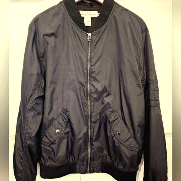 H&M  Lightweight Black Bomber Jacket (Medium) - Picture 1 of 4